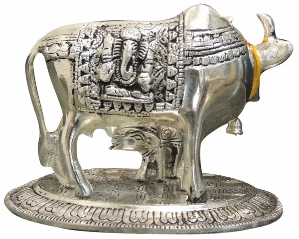 Showpiece_Cow_Statue_-_6.5x4.8x5_inch_(AS217_S)