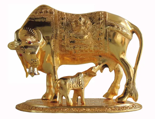 Showpiece_Cow_Statue_-_8.5x5.6x6.5_inch_(AS218_G)