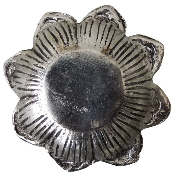Aluminium_Showpiece_Flower_Deepak,_Oil_Lamp_-_2.6x2.6x1_Inch_(AS268_F)_-_Pack_of_2