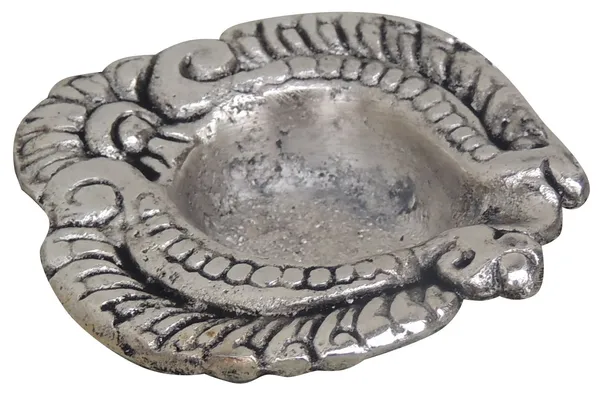 Aluminium_Showpiece_Shank_Deepak,_Oil_Lamp_-_2.4x2.6x0.5_Inch_(AS268_G)_-_Pack_of_2