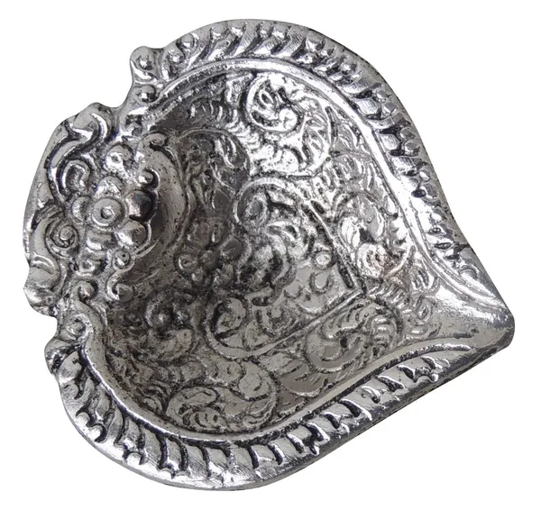 Aluminium_Showpiece_Heart_Shape_Deepak,_Oil_Lamp_-_2.3x2.4x0.5_Inch_(AS268_H)_-_Pack_of_2