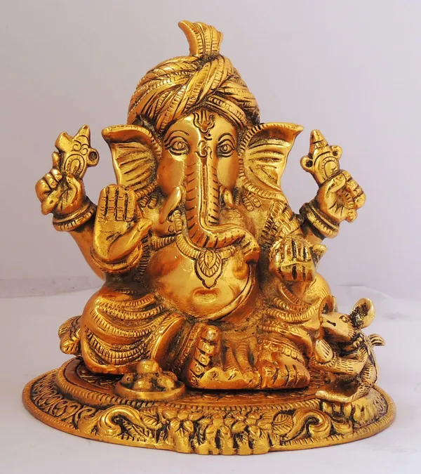 Showpiece_Pagadi_Ganesh_Big_-_7x6.5x7.5_inch_(AS294_G)