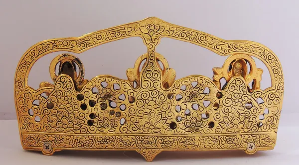 Aluminium_Showpiece_Golden_LGS_Statue_-_9.5x2x5.5_Inch_(AS299_G)