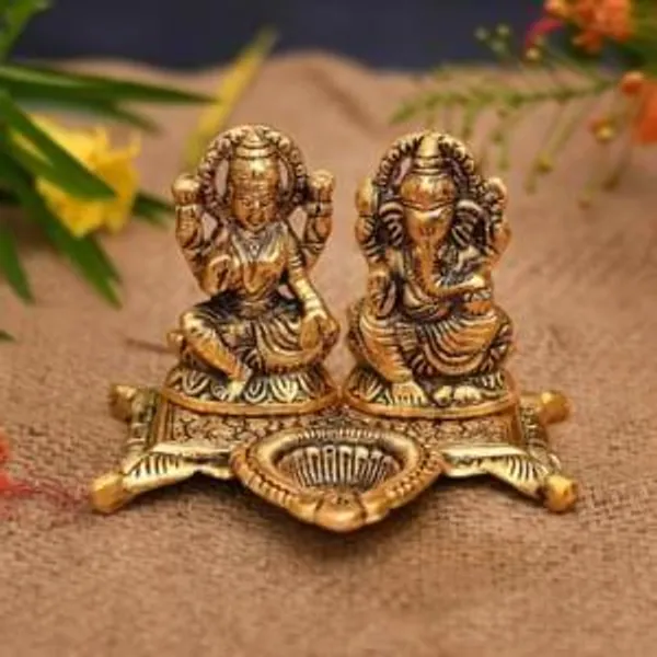 Showpiece_Aluminium_Laxmi_Ganesh_Deepak_-_6x4.5x4.2_inch_(AS370_G)