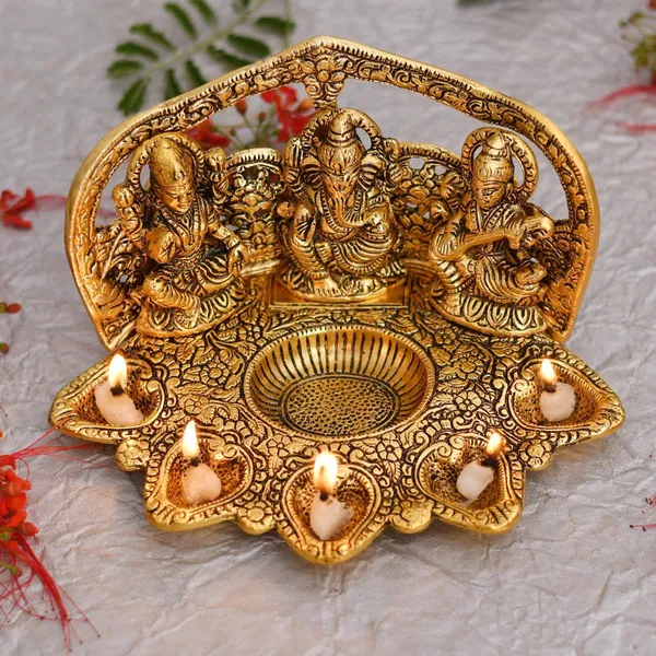 Showpiece_Aluminium_LGS_Wih_5_Deepak_-_8.6x5.9x5_inch_(AS378_G)