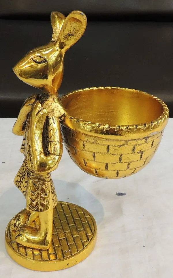 Aluminium_Showpiece_Rabbit_Basket_-_5x3.5x8_Inch_(AS494_G)