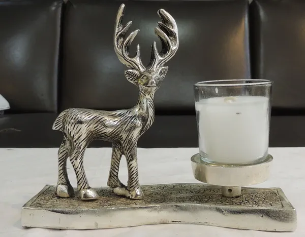 Aluminium_Showpiece_Deer_Wax_Glass_Holder_-_7x2x6_Inch_(AS497_S)