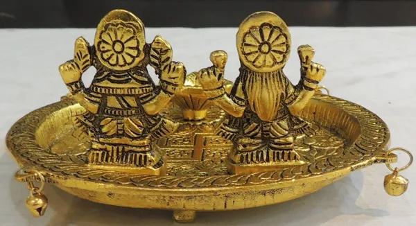 Aluminium_Showpiece_Laxmi_Ganesh_Puja_Thali_-_5.5x5.5x2.5_Inch_(AS506_G)