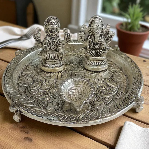 Aluminium_Showpiece_Laxmi_Ganesh_Puja_Thali_-_5.5x5.5x2.2_Inch_(AS506_S)