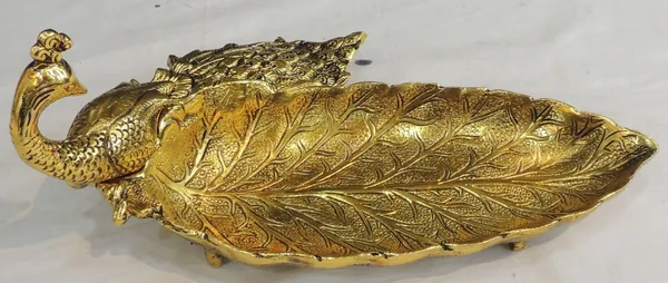 Aluminium_Showpiece_Peacock_Plate_-_12x7x5.5_Inch_(AS508_G)