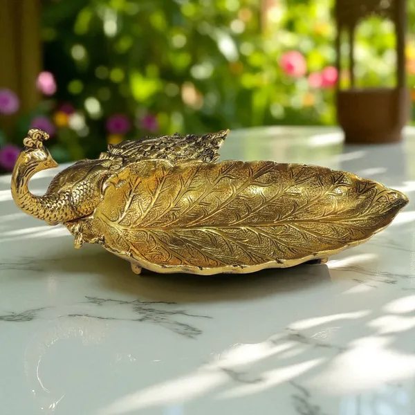 Aluminium_Showpiece_Peacock_Plate_-_12x7x5.5_Inch_(AS508_G)
