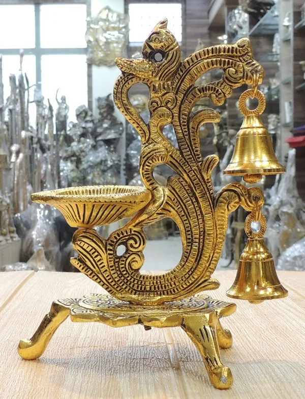 Aluminium_Showpiece_Deepak_-_5.5x3.5x7_Inch_(AS518_G)