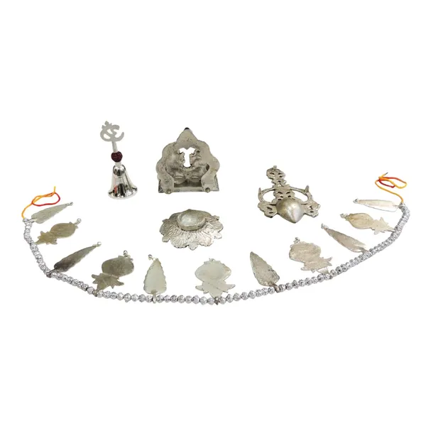 Aluminium_Showpiece_Laxmi_Ganesh_With_Bandhanwar_Gift_Set_(AS528_G)