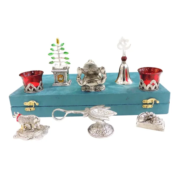 Aluminium_Showpiece_Ganesh_Ji_With_Tulsi_Tree_Gift_Set_(AS530_G)