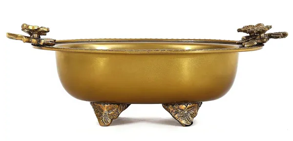 Brass_Decorative_Urli_-_9.5x5.7x3_Inch_(AT043_C)