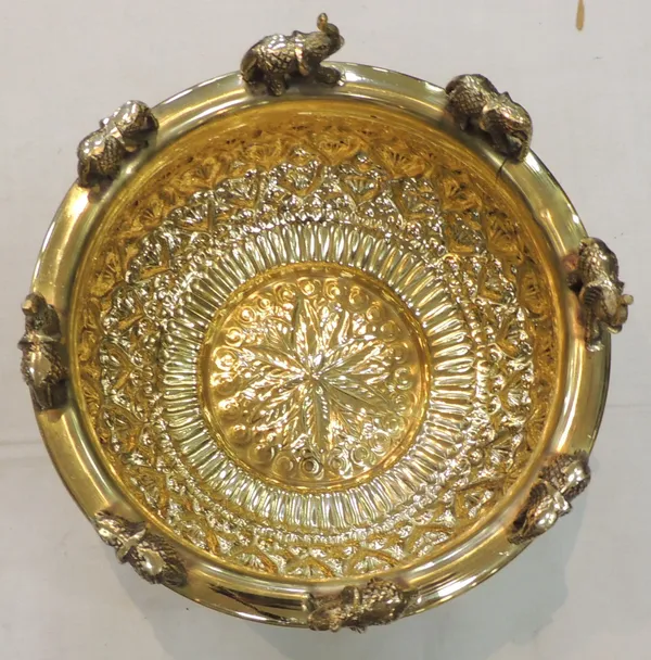 Brass_Decorative_Antique_Elephant_Urli_-_8x8x4.2_Inch_(AT072_C)