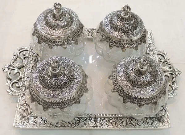 Aluminium_Decorative_Tray_-_16x10.5x0.5_Inch_(AT074_D)