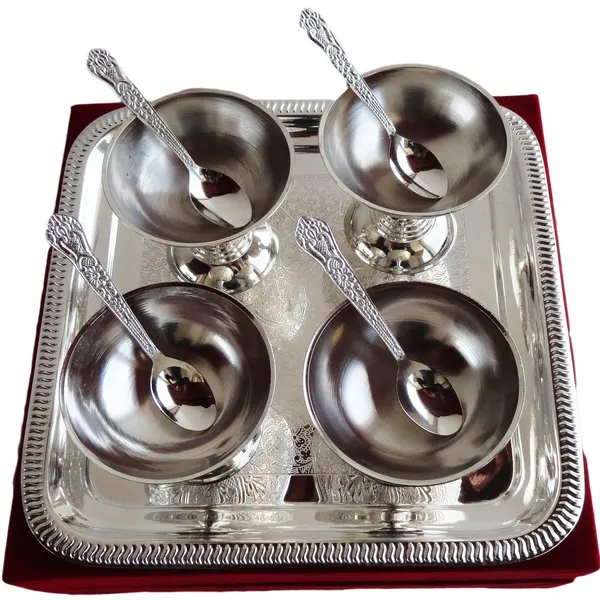 Decorative_Ice_Cream_4_pc_Set_With_Tray_-_3.5x3.5x3.5_inch_(B055)