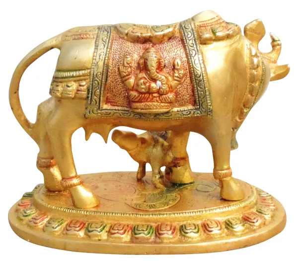 Brass_Showpiece_Cow_With_Calf_Statue_-_7x4.4x4.8_inch_(BS1014_A)