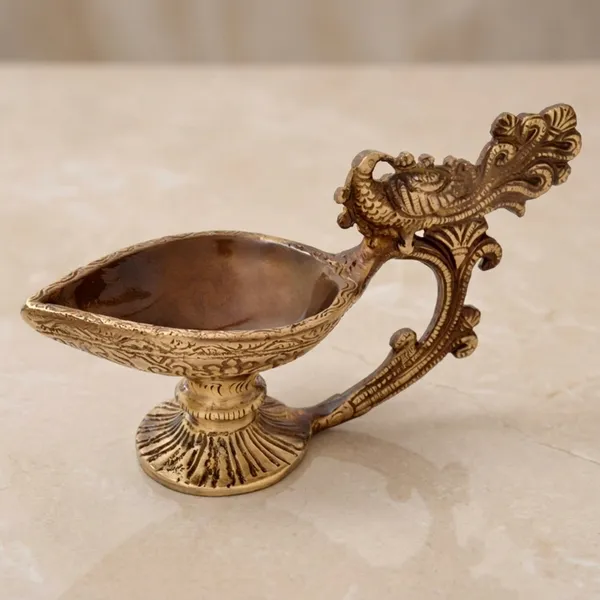 Brass_Table_Decor_Oil_Lamp_Deepak_-_6.5x2.5x3.5_inch_(BS1170_A)