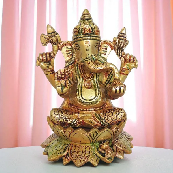 Brass_Showpiece_Ganesh_Ji_God_Idol_Statue_-_4x3.5x5.5_Inch_(BS1411_G)