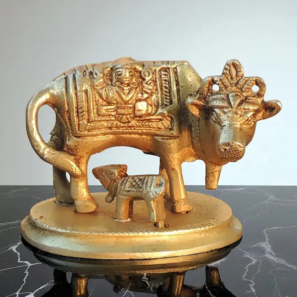 Brass_Showpiece_Cow_&_Calf_God_Idol_Statue_-_3x2x2.5_Inch_(BS1471_D)