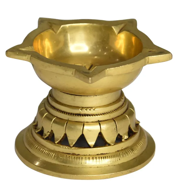 Brass_Table_Decor_Panchmukhi_Stand_Deepak,_Oil_Lamp_-_4x4x3_Inch_(BS1503_D)