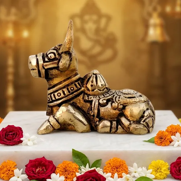 Brass_Showpiece_Nandi_God_Idol_Statue_-_3x1.5x2.6_Inch_(BS1530_C)