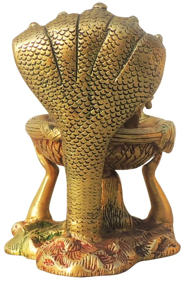 Brass_Vasudev_with_Krishna_Crossing_River_statue_Idol_-_5x4.5x6.2_Inch_(BS1576_C)