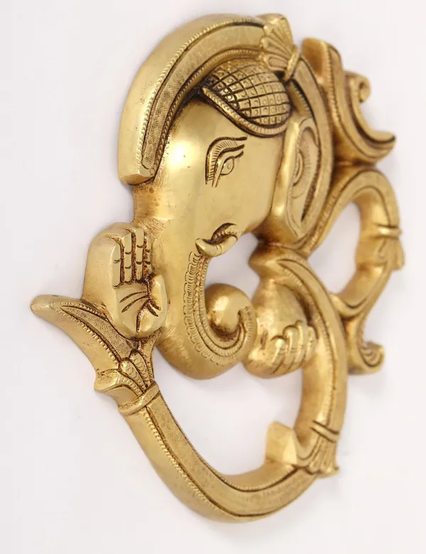 Brass_Showpiece_Om_With_Ganesh_Face_God_Idol_Statue_-_8x1x8.2_Inch_(BS1609_C)