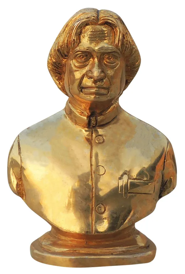 Brass_Showpiece_APJ_Abdul_Kalam_Half_Statue_-_3.3x2x4.5_Inch_(BS1631_C)