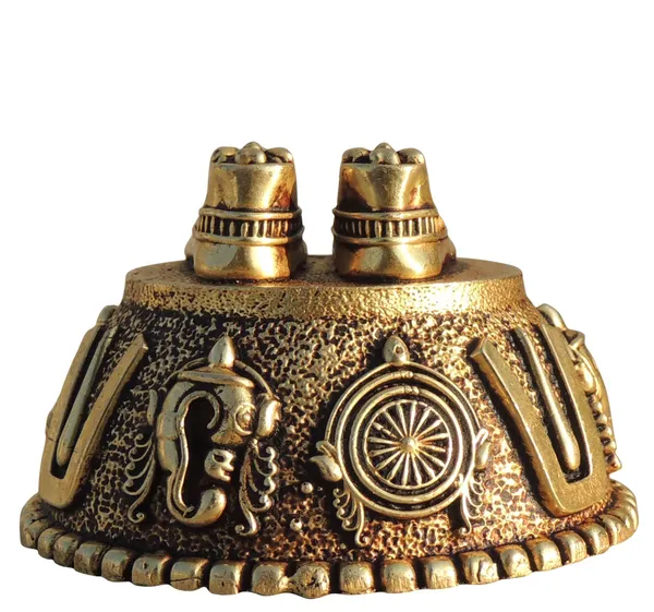 Brass_Showpiece_Charan_Paduka_God_Idol_Statue,_Made_From_Machine_-_3x3x2_Inch_(BS1706_D)