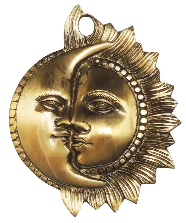 Brass_Showpiece_Half_Sun_&_Moon_Statue_-_5x0.5x6.5_Inch_(BS896_A)