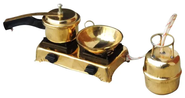 Brass_Mini_Miniature_Kitchen_Set_Children_Playing_-_6.5x2.5x2.2_inch_(F081)