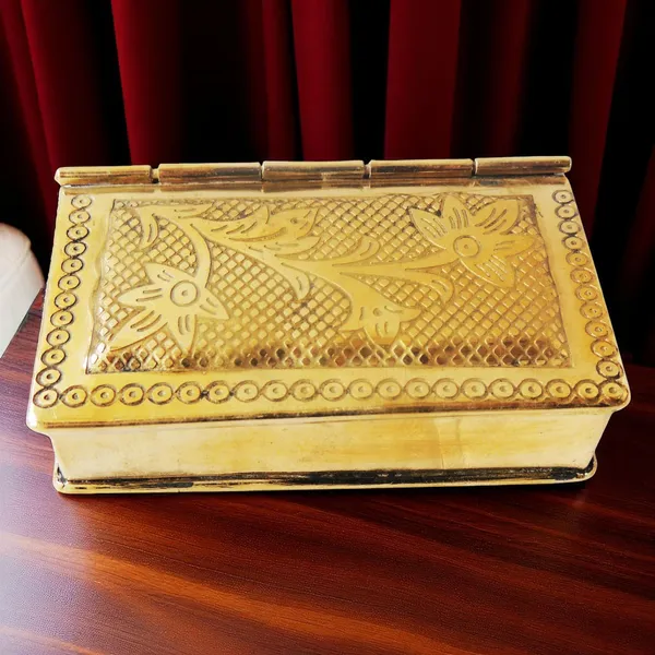 Brass_Pan_Dan_-_3.6x2.5x1_inch_(F123_B)