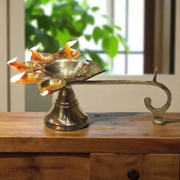 Brass_Table_Decor_Oil_Lamp_Deepak_5_Wicks_-_5.8x4.1x2.2_inch_(F317_B)