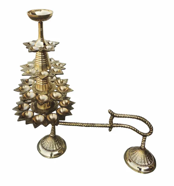 Brass_Ganga_Arti_31_Bati_(F447_A)