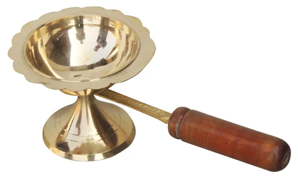 Brass_Table_Decor_Oil_Lamp_Deepak_With_Wooden_Handle_-_7.3x3.5x2.6_inch_(F627_D)