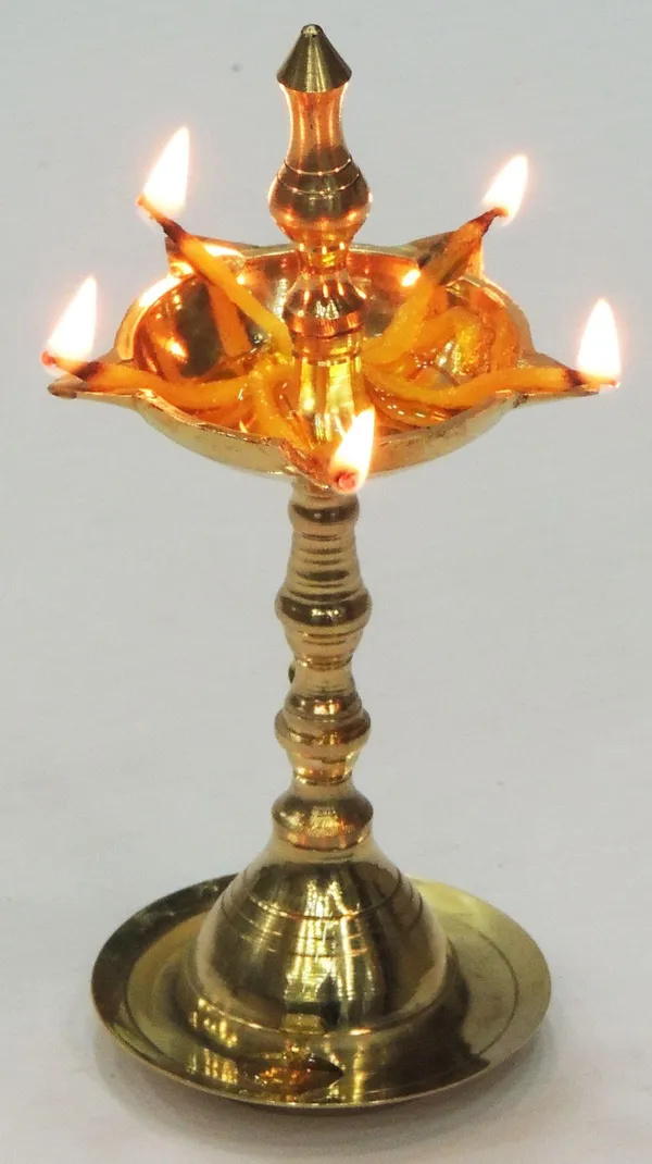 Kerala_Fancy_No._1-_2.7x2.7x5.9_inch_(F642_M)