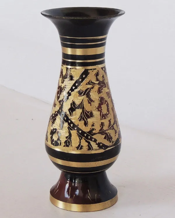 Brass_Home_&_Garden_Decorative_Flower_Pot,_Vase_-_2.5x4.5x5.4_inch_(F658_D)