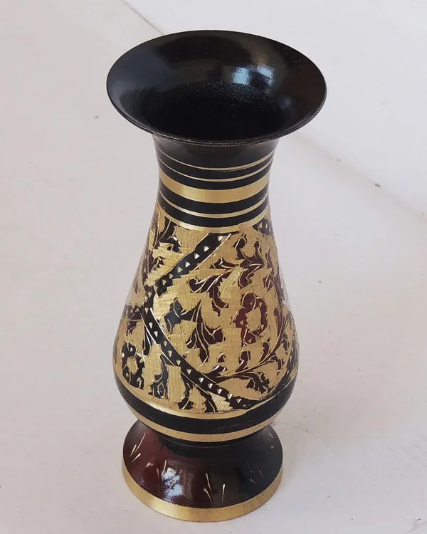 Brass_Home_&_Garden_Decorative_Flower_Pot,_Vase_-_2.5x4.5x5.4_inch_(F658_D)