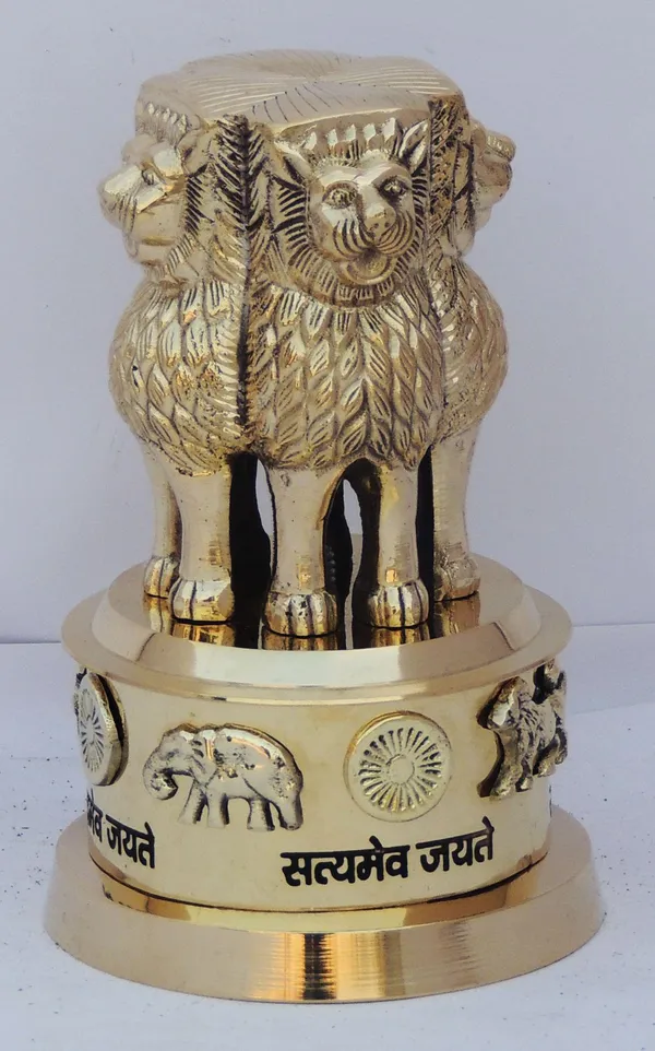 Brass_Table_Decor_Showpiece_Ashok_Lath_-_3.5x3.5x6_inch_(F670_F)