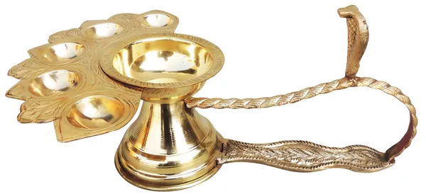 Brass_Ganga_Arti_5_Bati_(F721_C)