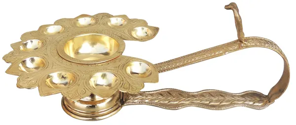 Brass_Ganga_Arti_9_Bati_(F721_E)