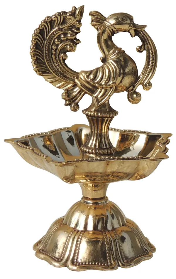 Brass_Table_Decor_Oil_Lamp,_Shankh_Deepak_-_2x2x3.5_Inch_(F778_B)