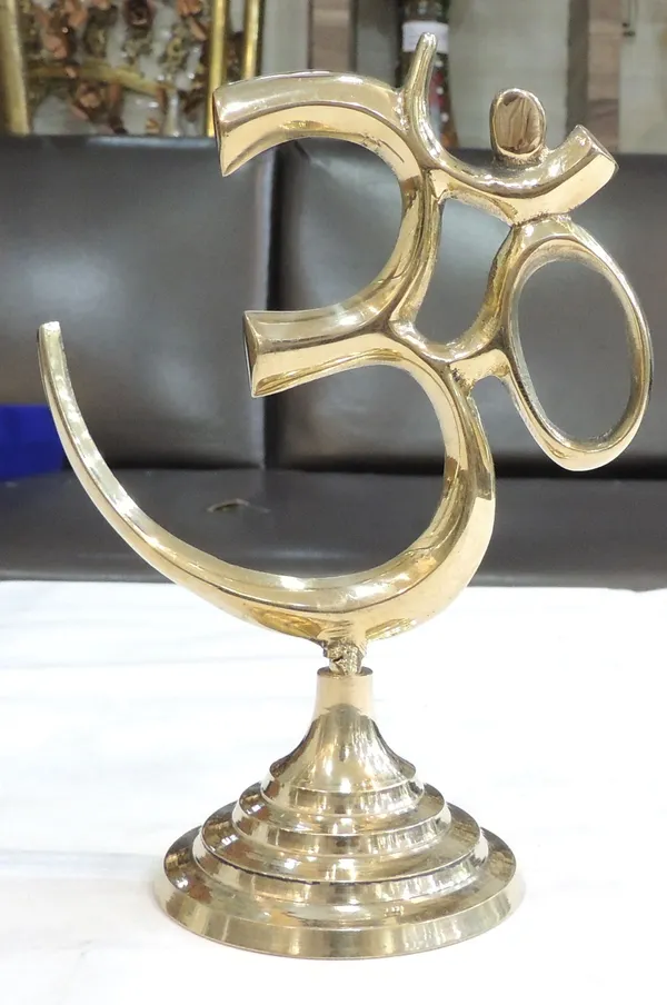 Brass_Home_Decor_Standing_Om_-_4.5x2.5x6.5_Inch_(F785_D)