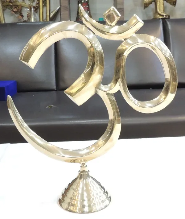 Brass_Home_Decorative_Standing_Om,_Vase_-_11x3.5x12.5_Inch_(F785_I)