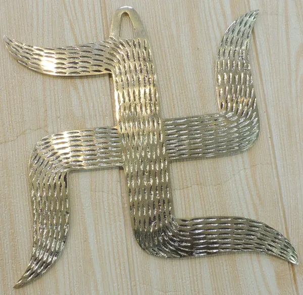Brass_Home_Decor_Wall_Hanging_Swastic_-_8x0.5x8_Inch_(F787_E)