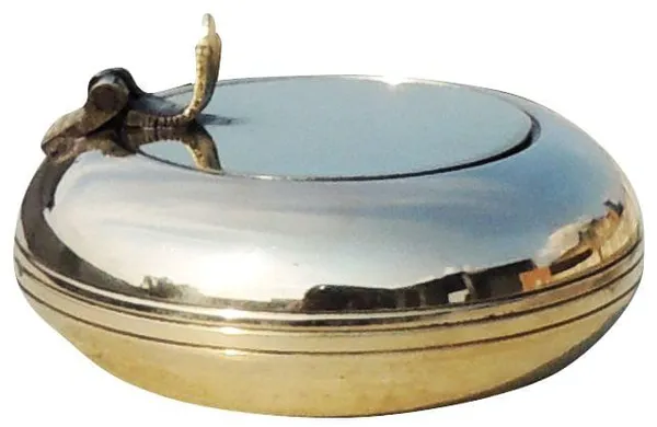 Brass_Ashtray,_Ash_Tray_-_2.6x2.6x1.4_inch_(Z156_D)