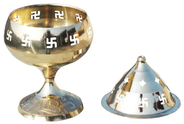 Brass_Table_Decor_Oil_Lamp_Om_Pakija_Deepak_-_3.6x3.6x7.5_inch_(Z164_K)
